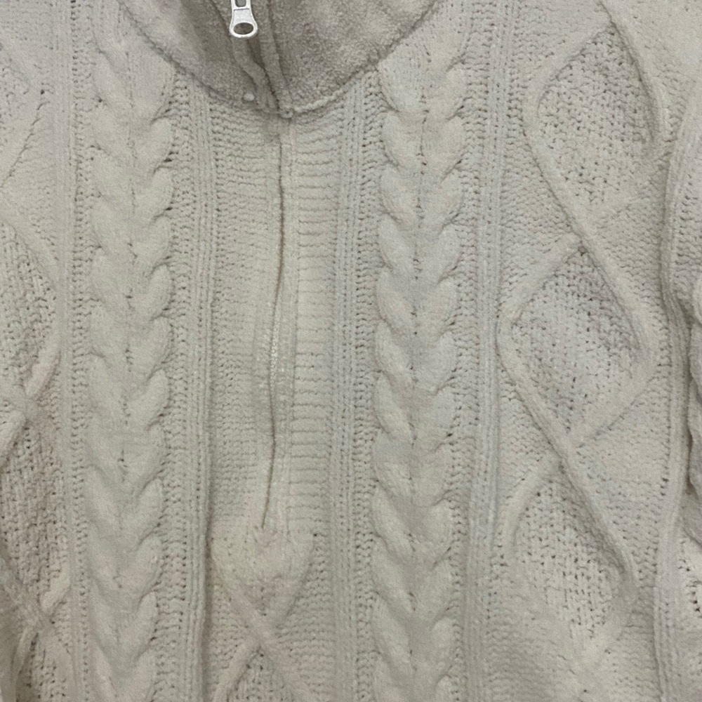 Barely worn Boston Proper sweater - Picture 3 of 4